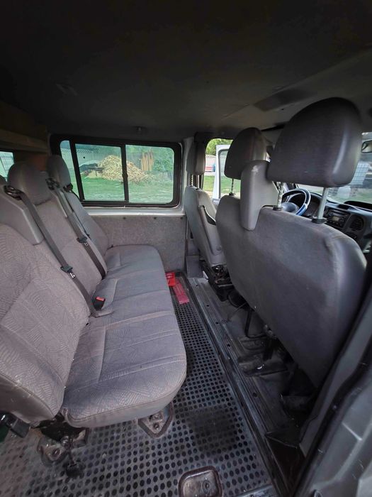 Ford Transit 2.0 diesel , 9-osobowy