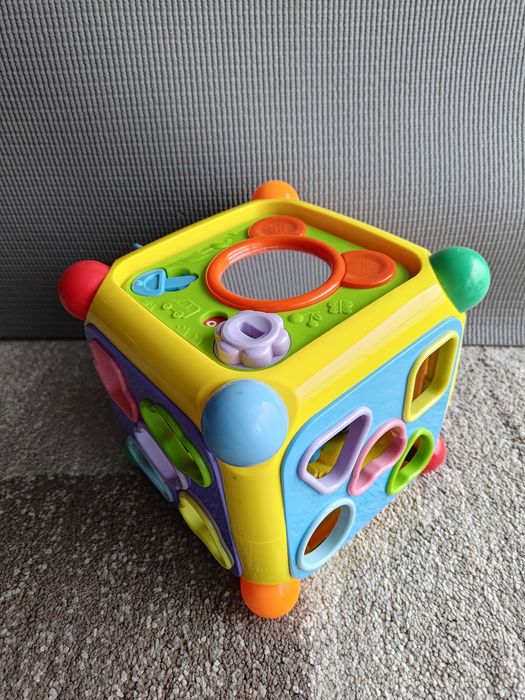 Interaktywna kostka edukacyjna sorter Montessori model RK-747 + gratis