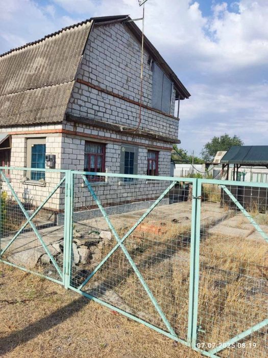 Продаю две дачи рядом