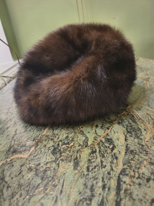 Продам норкові берети