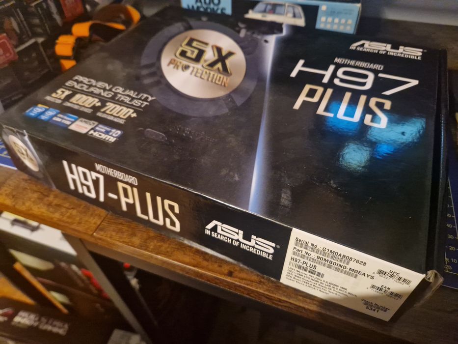 Motherboard ASUS H97-Plus