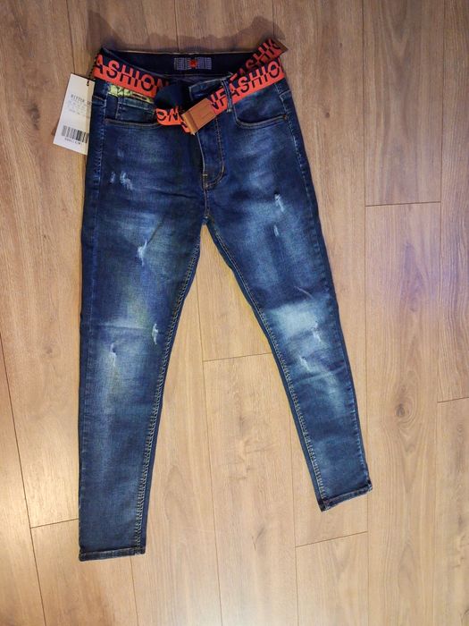 Nowe spodnie męskie rozmiar 30