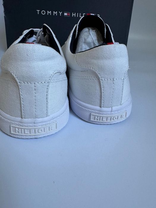 Nowe trampki sneakersy męskie TOMMY HILFIGER białe 41