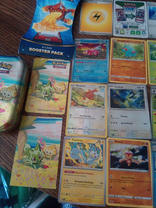 Karty Pokemon 23 szt.  + karty Skylanders Battlegast 8 szt.