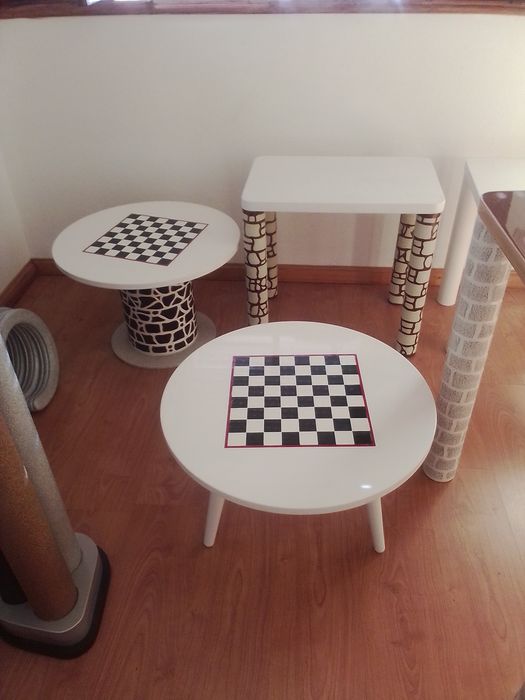 Mobília de quarto e outros artigos