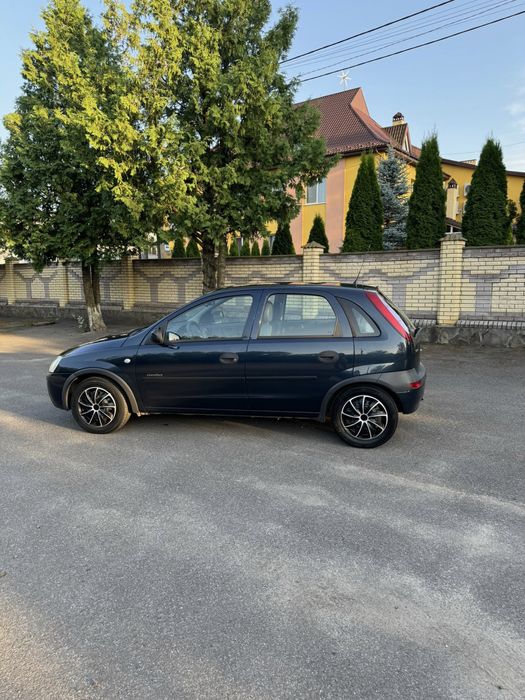 Opel corsa c 2001r. 1.2 бензин