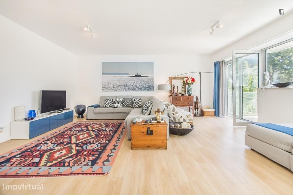 Apartamento com 2 quartos - localizado em Oeiras Lisbon