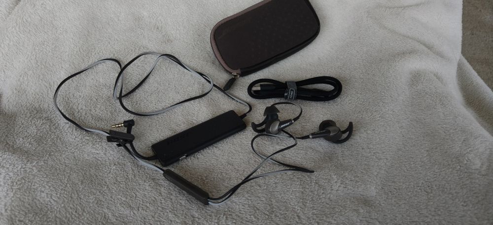 Słuchawki Bose Quietcomfort 20i