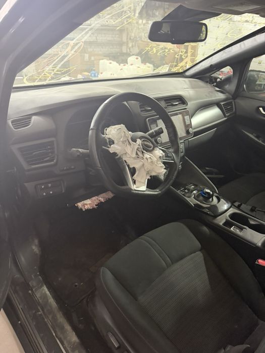 Nissan leaf 2023 62
