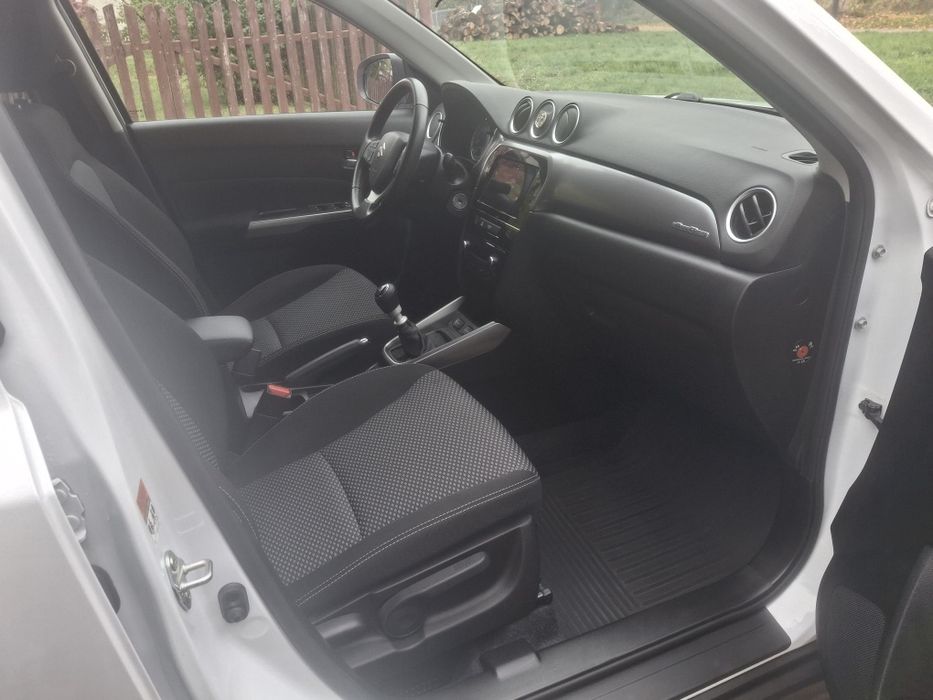 Suzuki Vitara Hybryda