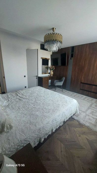 Продаж 3-квартири з сучасним ремонтом ЖК ULDUZ