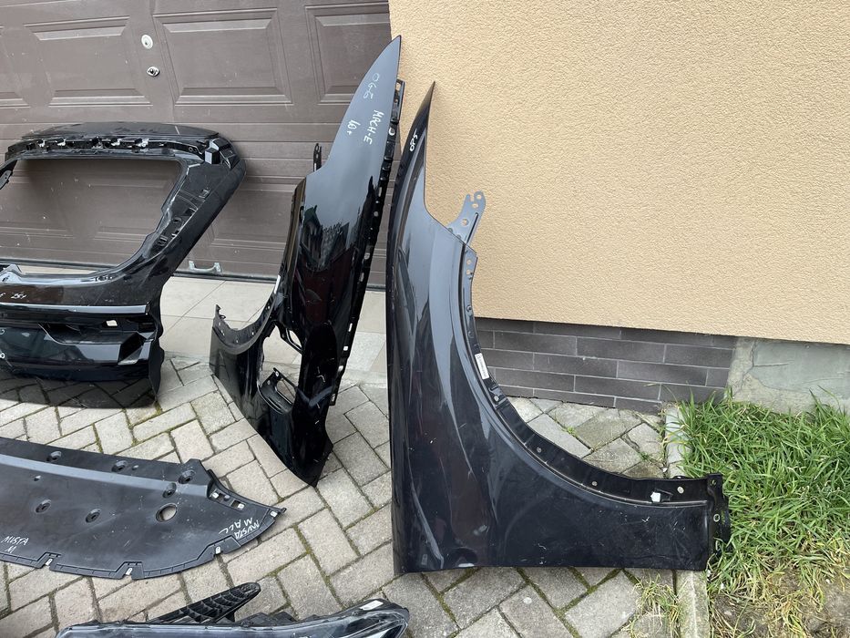 Ford Mustang Mach E бампер