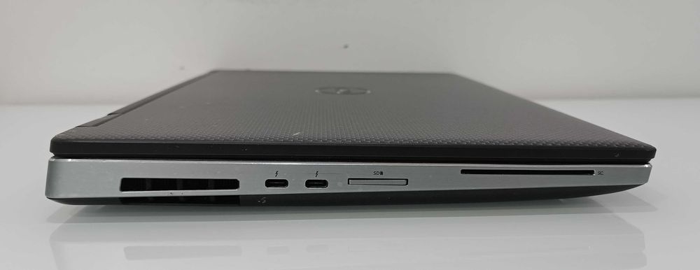 Dell Precision 7540 Workstation – FHD/i7 hexacore/64GB RAM/Gráf.Nvidia