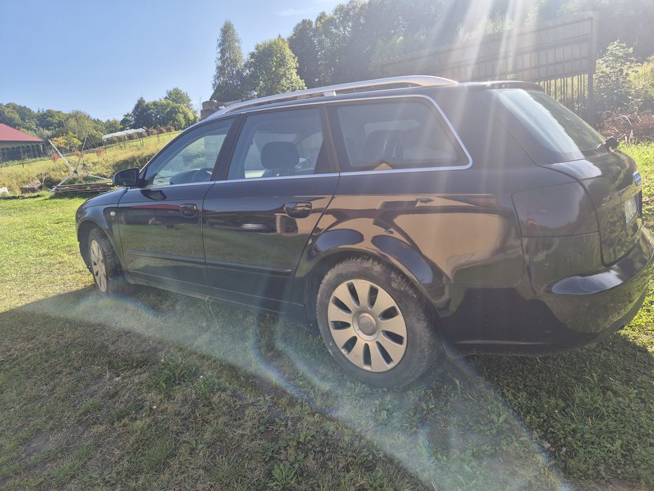 Audi a4 b7  uszkodzone