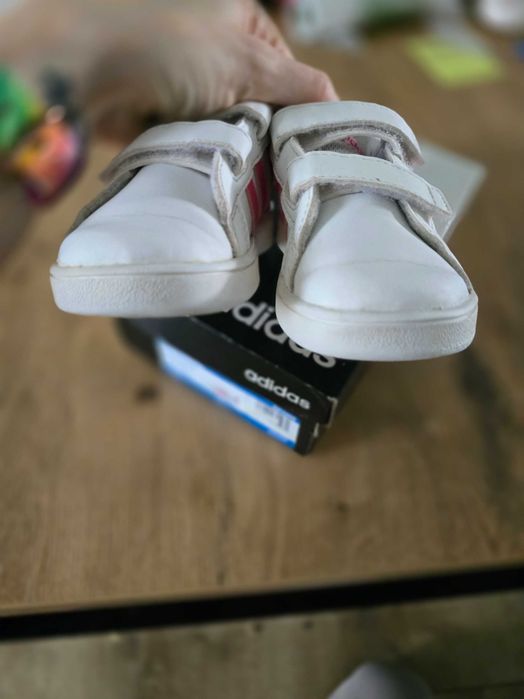 Buty adidas dla dziewczynki