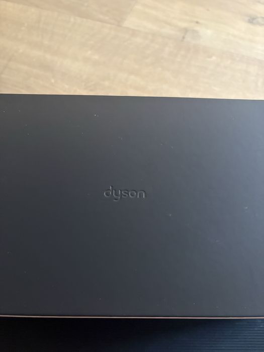 Prostownica airstrait Dyson