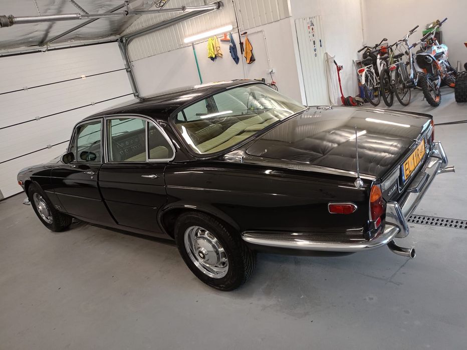 Jaguar XJ6 1972 rok 4,2 benzyna