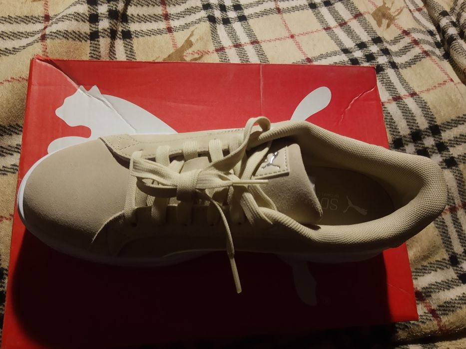 Жіночі замшеві кеди на платформі Puma Karmen ll