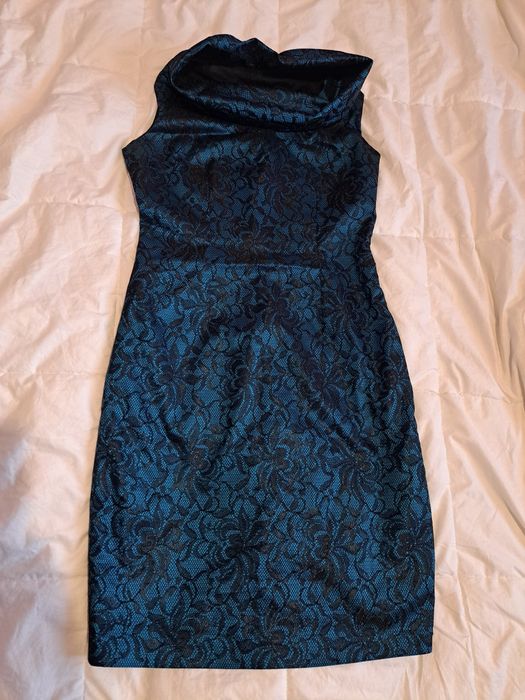 Гарна святкова сукня