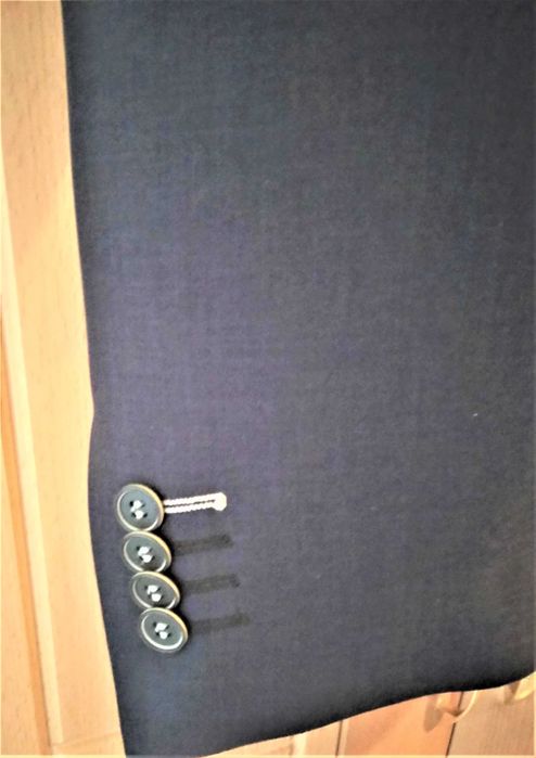 Elegancki garnitur męski rozm.46/178 //05