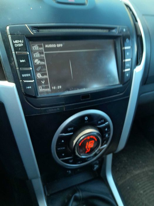 Carrinha 4x4 ISUZU D-MAX