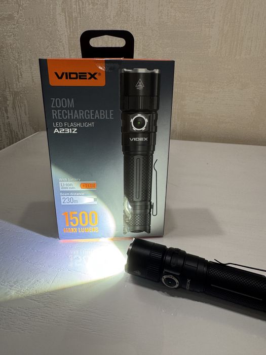 Портативний світлодіодний ліхтарик VIDEX VLF-A231Z 1500Lm 5000K