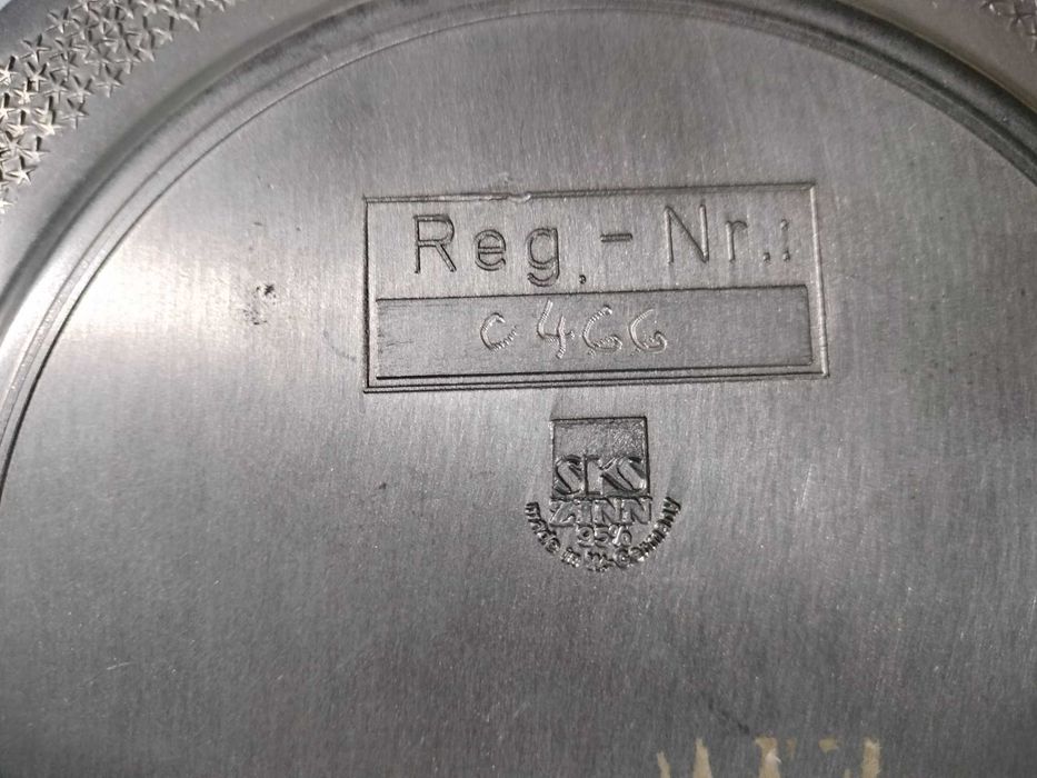 Prato antigo em Estanho SKS Design - Natal 1990