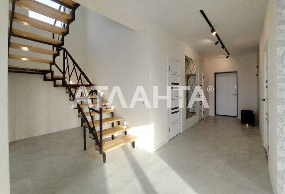 Продаж будинку з ремонтом та меблями у Вінниці . Державні програми.