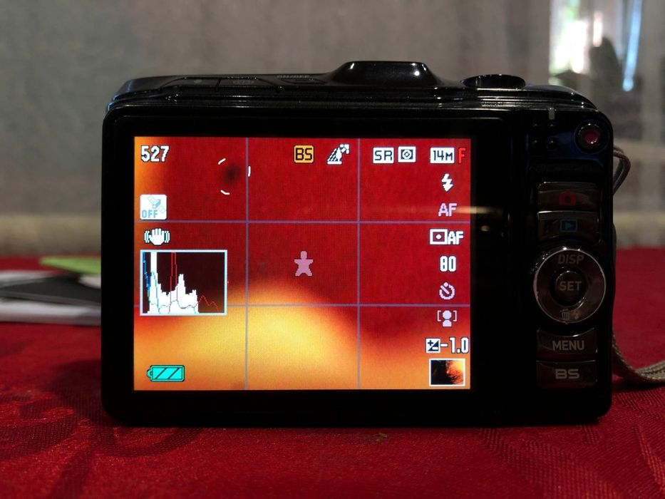 Casio Exilim EX-H20G