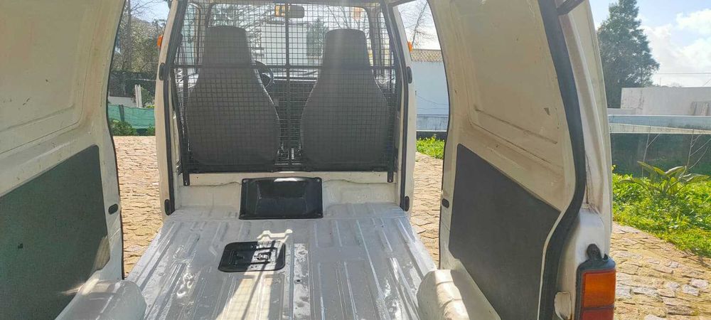 Carrinha Suzuki Super Carry