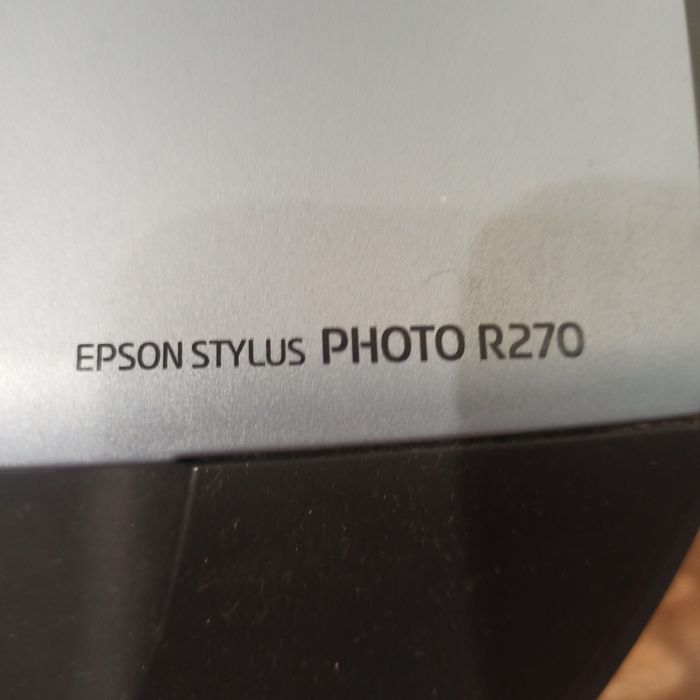 Продам принтер Epson 2700