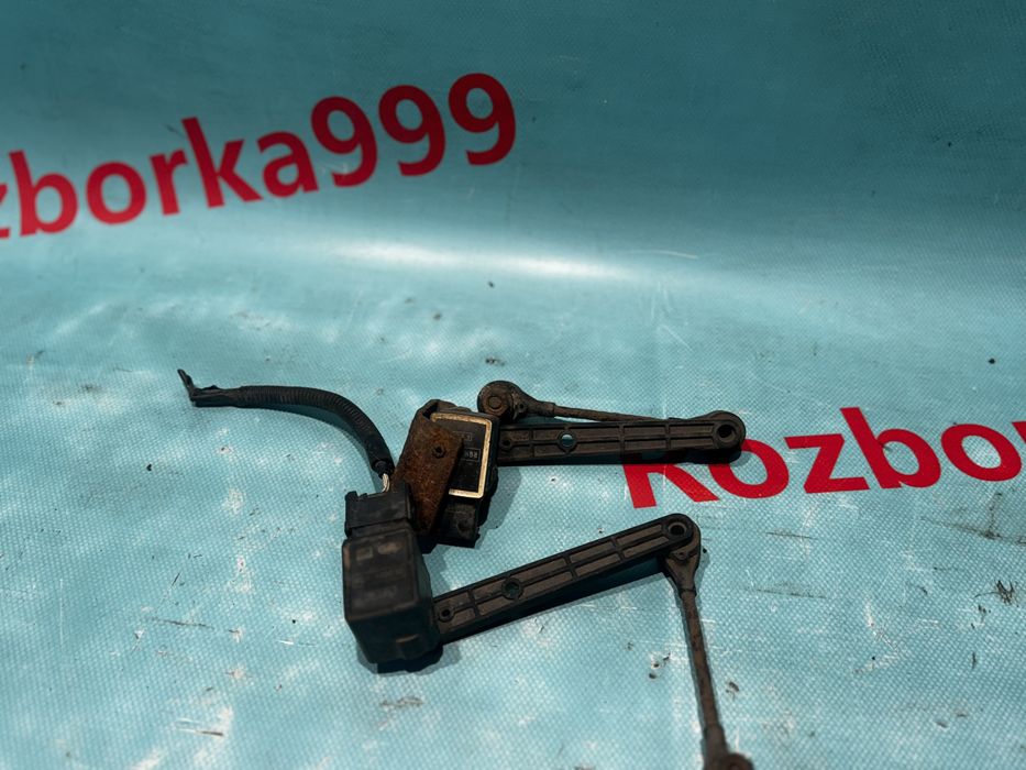 Датчик уровня подвески Range Rover L322 положення підвіски Л322