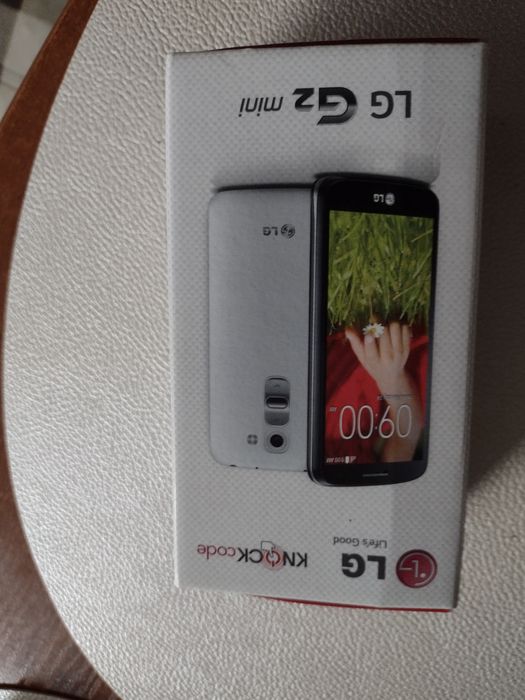 Telefon komórkowy LG 2 mini