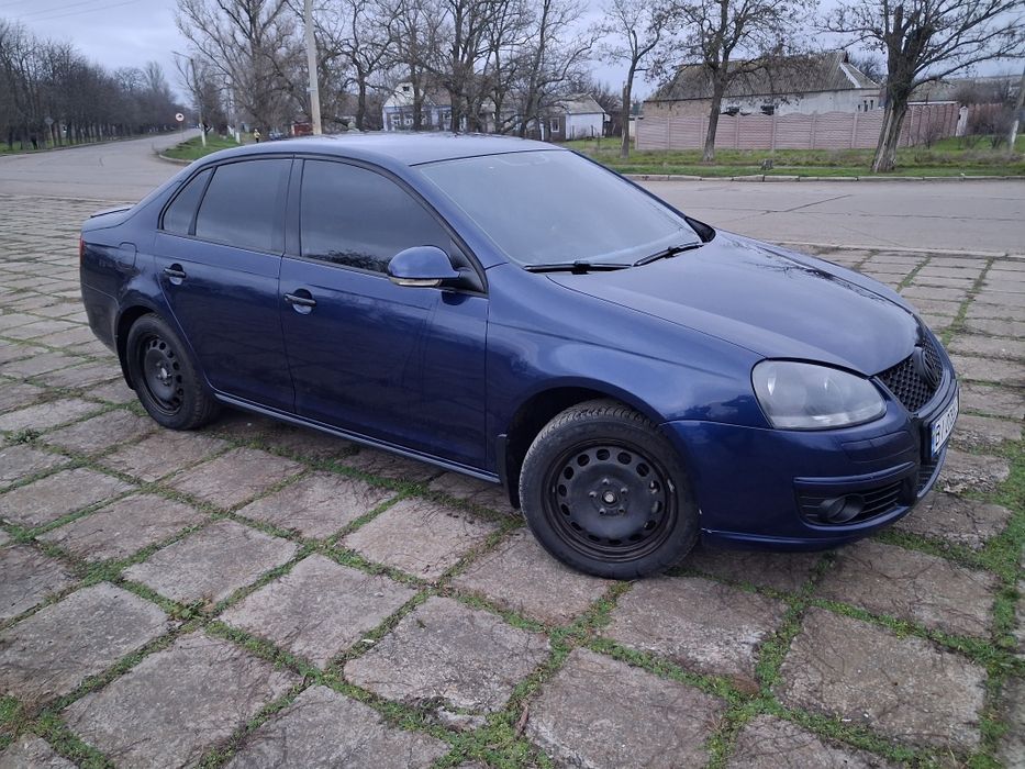 Джета 5 ,1.6 MPI.207'000 km