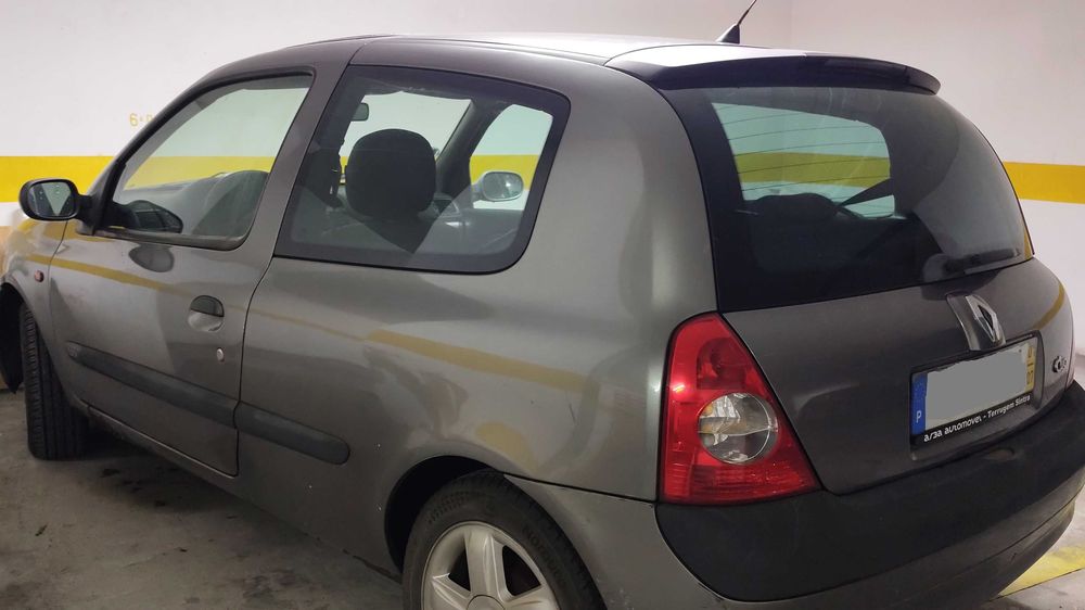 Renault Clio II 1.2 16v