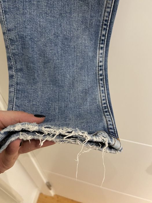 Jeans com flores - Zara