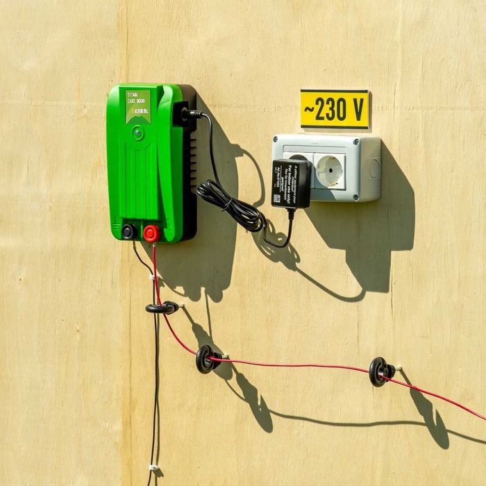 Elektryzator TITAN DUO dla koni, bydła i małych zwierząt(PASTUCH)