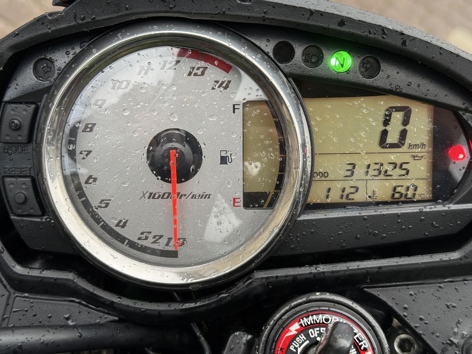 Kawasaki Z750 2009 можлививй обмін на авто