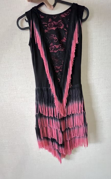 Сукня для латини