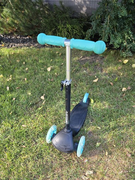 Hulajnoga trójkołowa playground