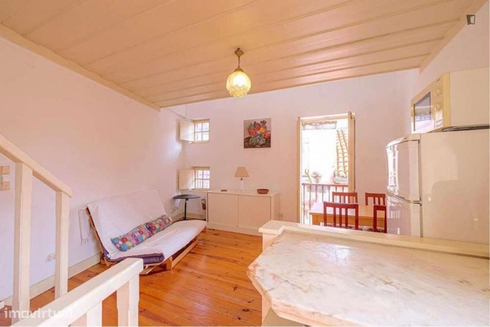 Casa com 2 quartos - localizado em Castelo Lisbon