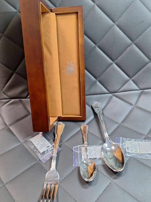 Срібло 925 проби КЮЗ