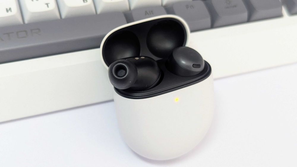 Преміальні бездротові навушники Google Pixel Buds Pro \Чорні\ Charcoal