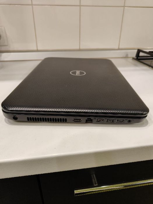 Ноутбук Dell 17" Inspirion 3737-5676 i5-4200U 12 GB DDR3 SSD 256 GB
