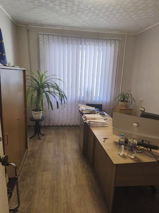 Продам офіс на Індустріальному