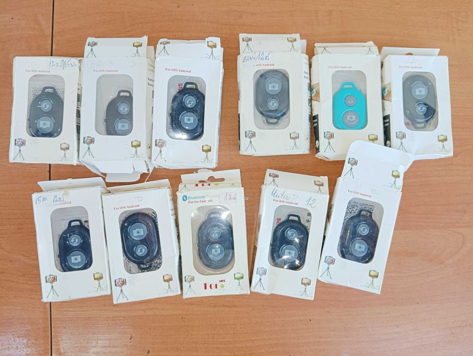 Pilot do telefonu - Bluetooth - Android - bateria CR2032L - 11 sztuk.