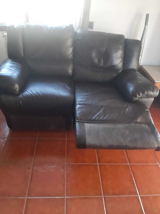 Sofás usados mas muito estimados