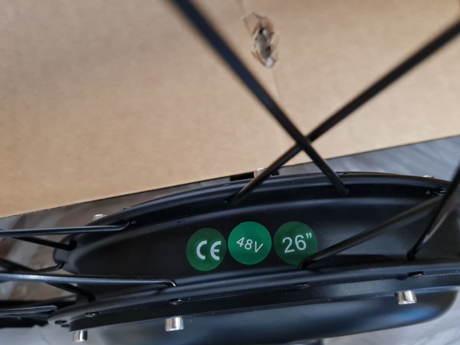 TYLKO.  Koło z silnikiem 26 cali 2000 W do konwersji roweru