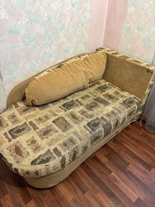 Диван подростковый