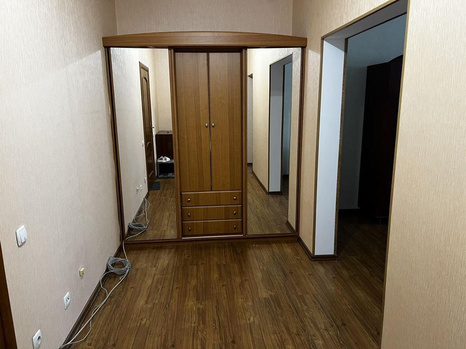 Оренда 1к.кв.-ра ст.м.Дарниця, бульв.Верховної Ради 14Б,